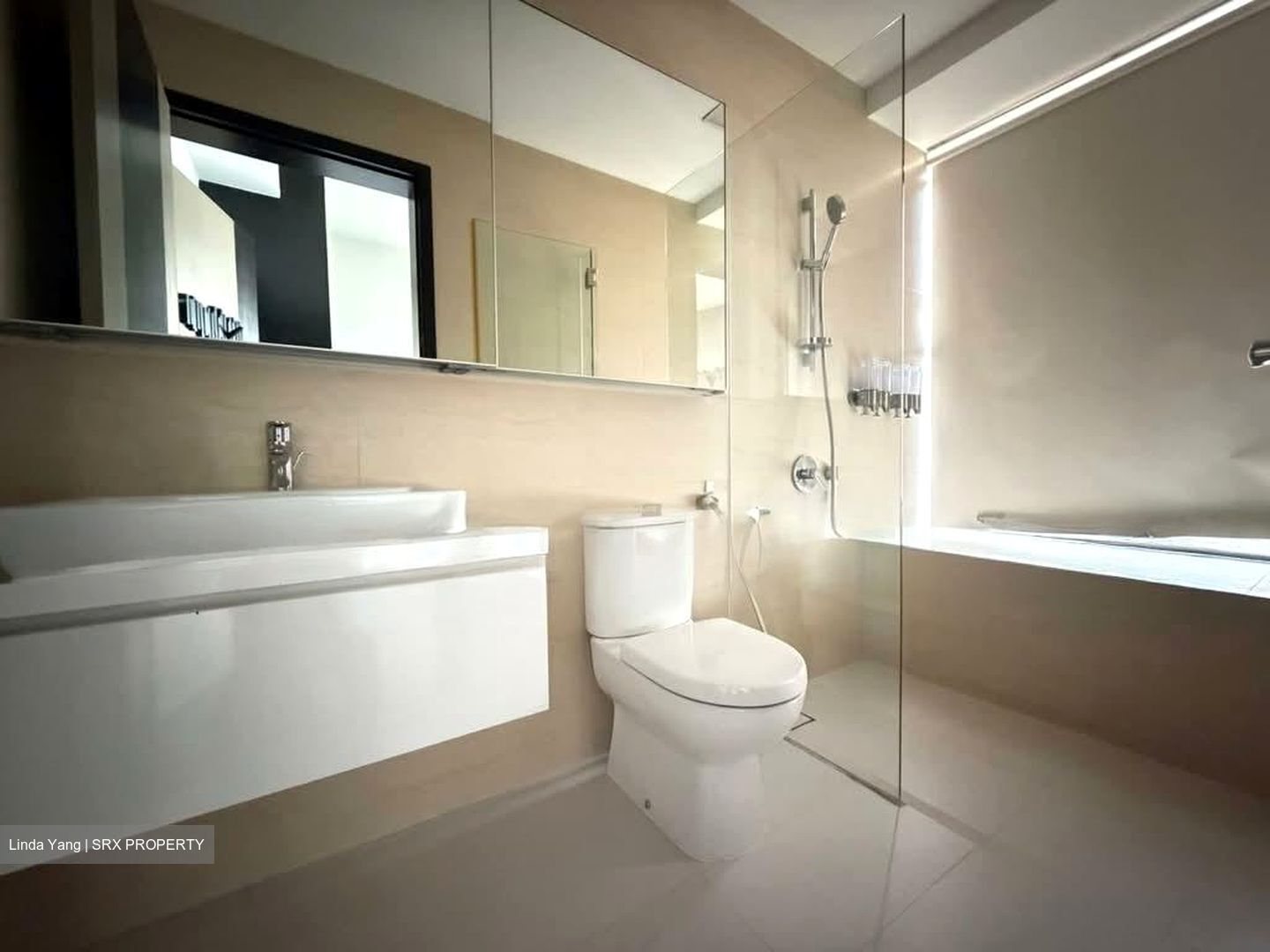 Uber 388 (D16), Condominium #563324021